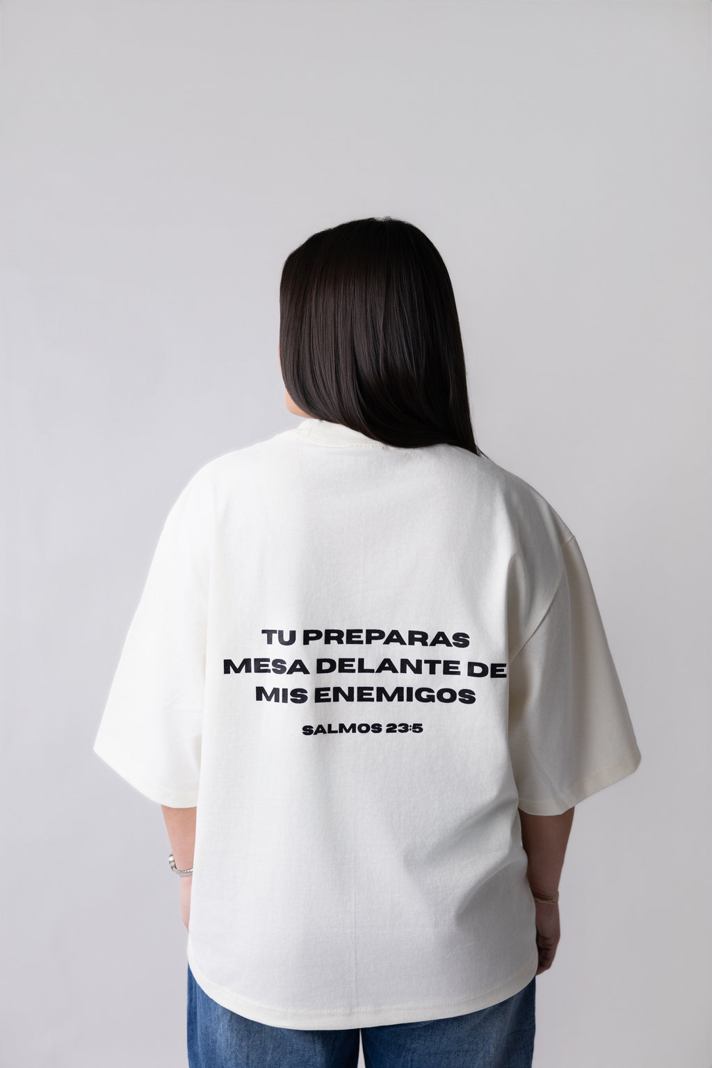 Salmos 23:5 / Camiseta Off-White